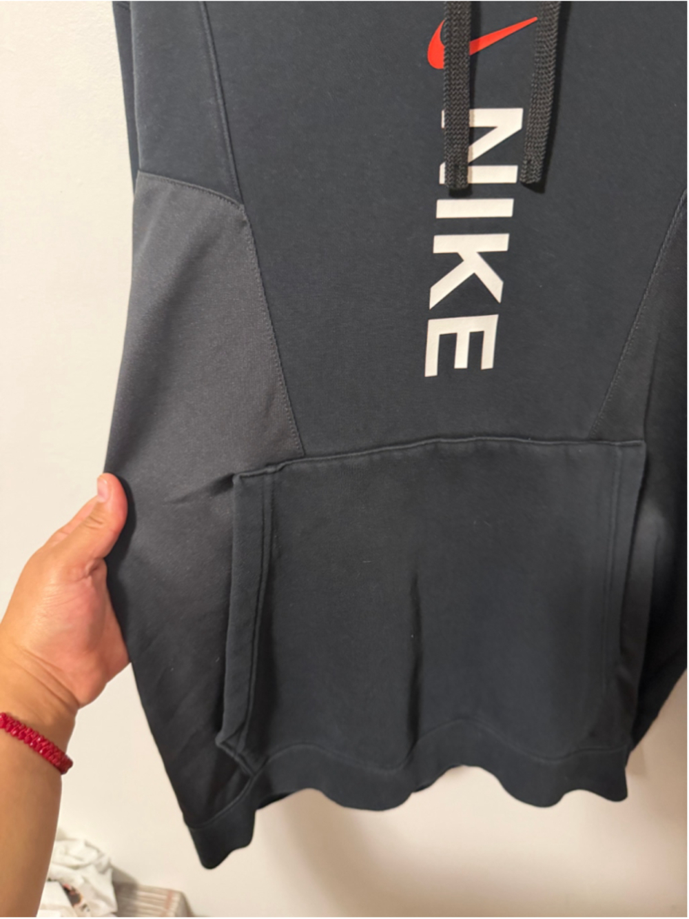 Men's Nike Hoodie Sweatshirt Size M Black and Grey - Picture 5 of 7